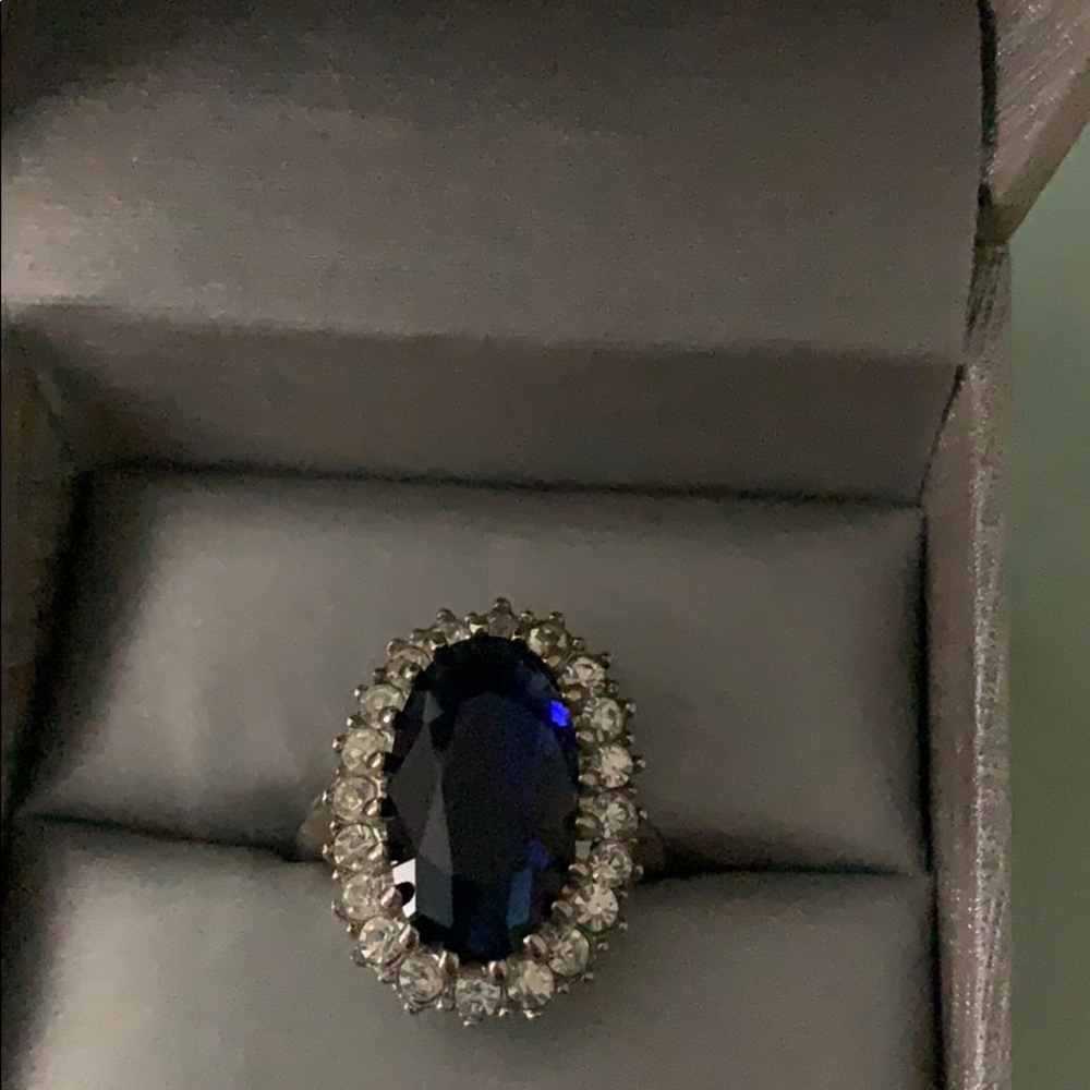 Cocktail ring
